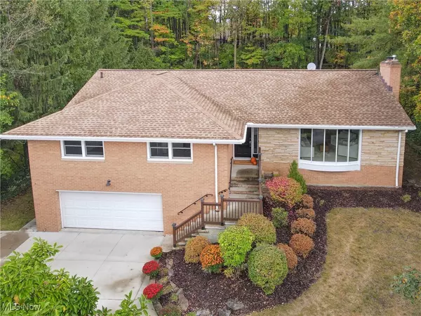 Brecksville, OH 44141,7435 Amber LN