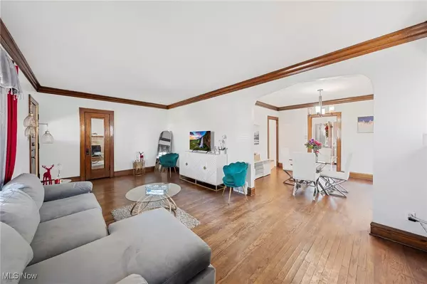 Parma, OH 44129,7115 Hampstead AVE