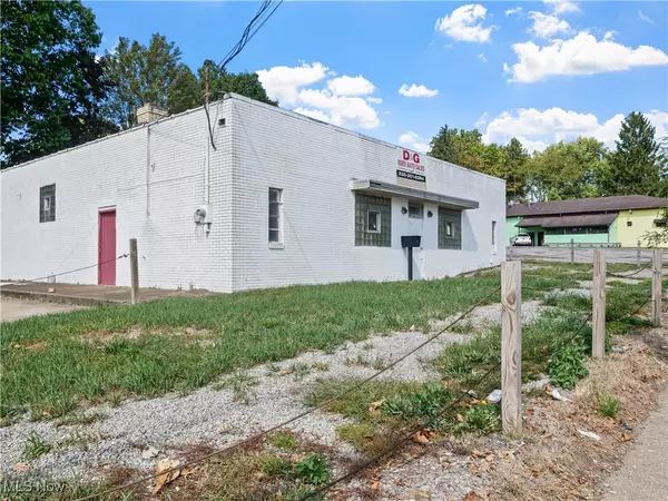 2828 South AVE, Youngstown, OH 44502