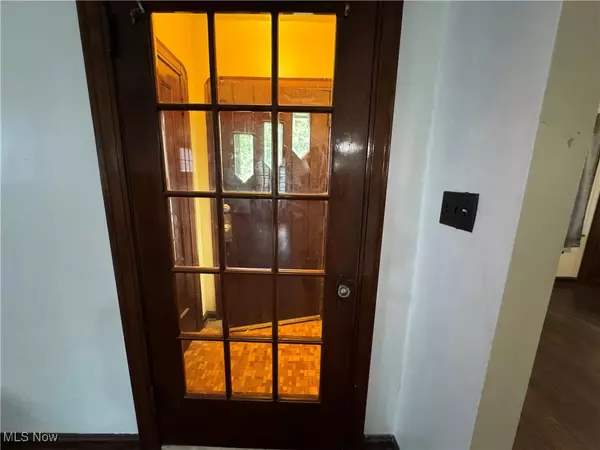 University Heights, OH 44118,3494 Raymont BLVD