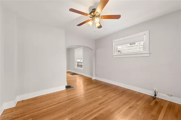 Oberlin, OH 44074,230 N Main ST