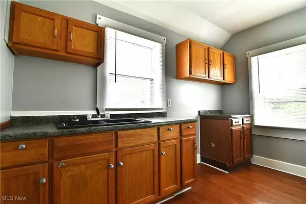 Canton, OH 44703,1033 Monnot PL NW