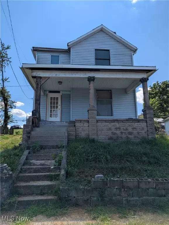 1236 Gomber AVE, Cambridge, OH 43725