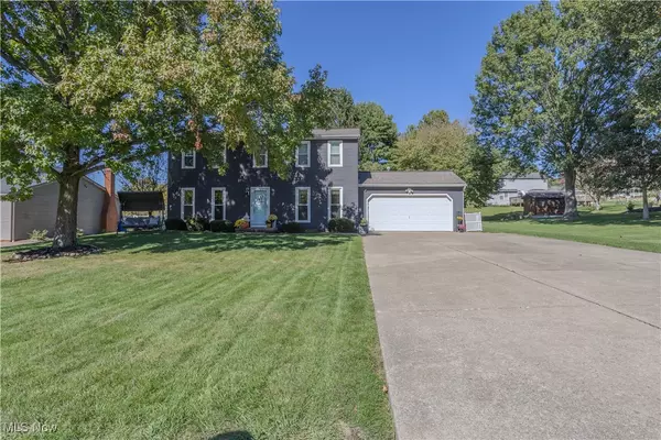 Hartville, OH 44632,1195 Marigold ST NW