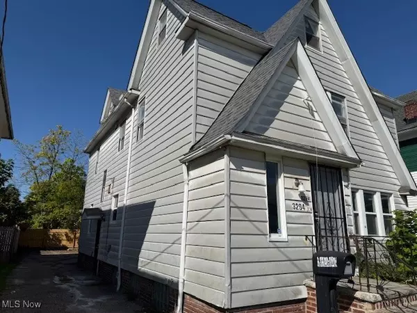 Cleveland, OH 44120,3294 E 146th ST