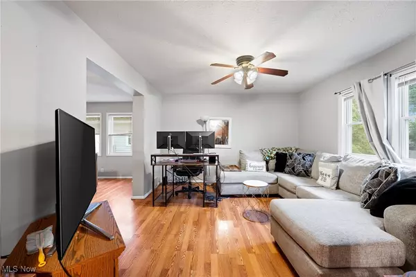 Canton, OH 44709,1706 40th ST NW