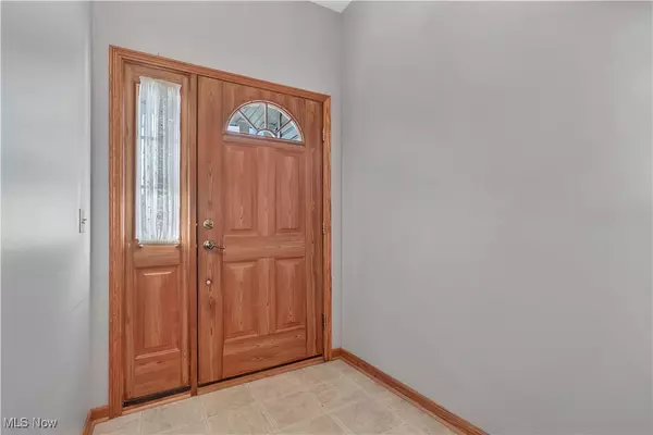 Canal Fulton, OH 44614,919 Baffin DR