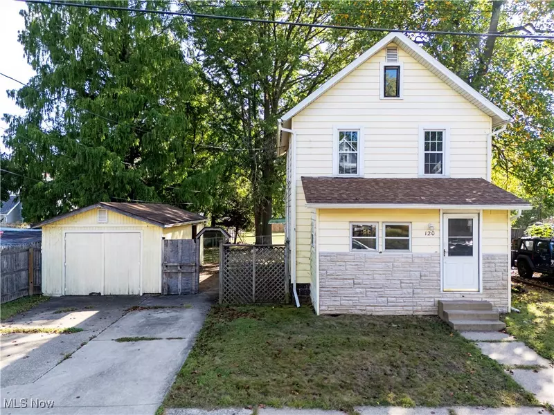 120 Westwood AVE, Orrville, OH 44667