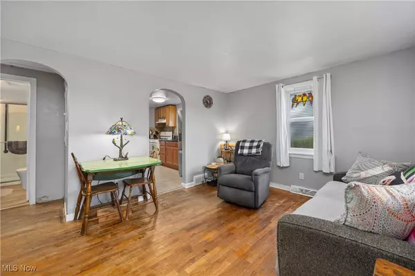 Amherst, OH 44001,394 Long ST