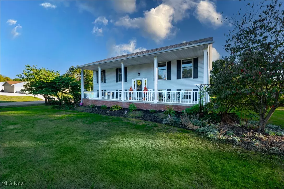 Canal Fulton, OH 44614,11380 Banning CIR NW