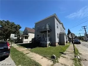 2915 Roanoke AVE #3, Cleveland, OH 44109