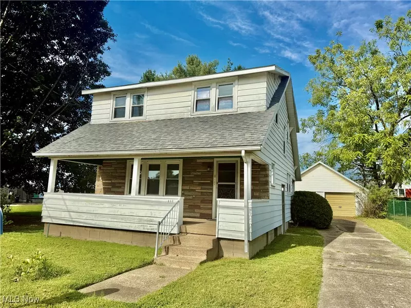 411 58th ST, Vienna, WV 26105