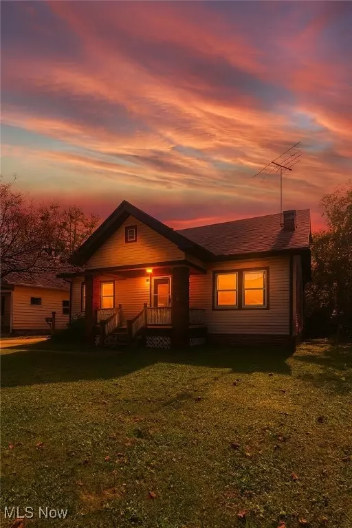 Cleveland, OH 44105,9504 Cardwell AVE