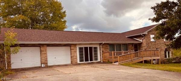 New Cumberland, WV 26047,298 Chapman RD