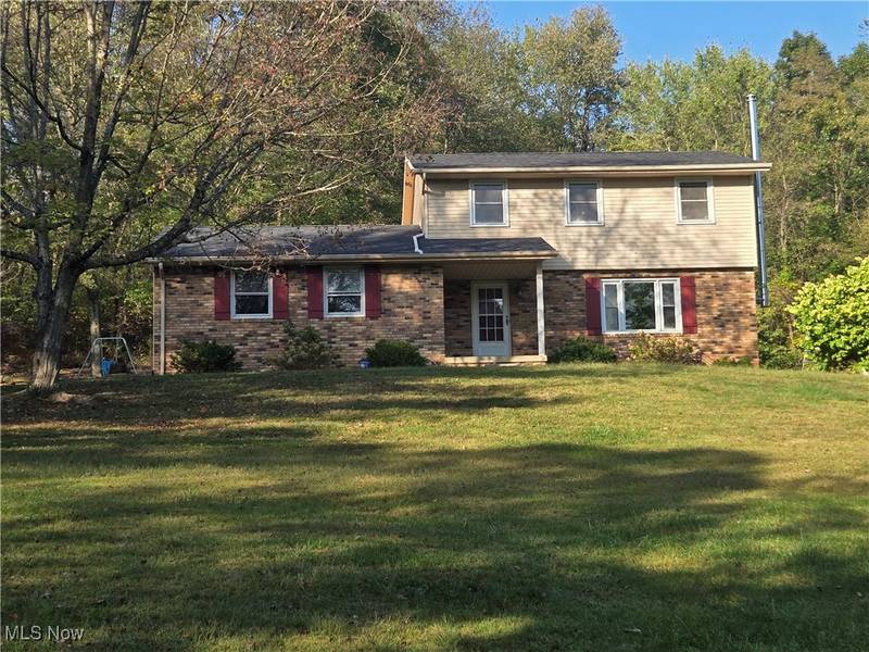 10410 Pleasant Valley RD, Frazeysburg, OH 43822
