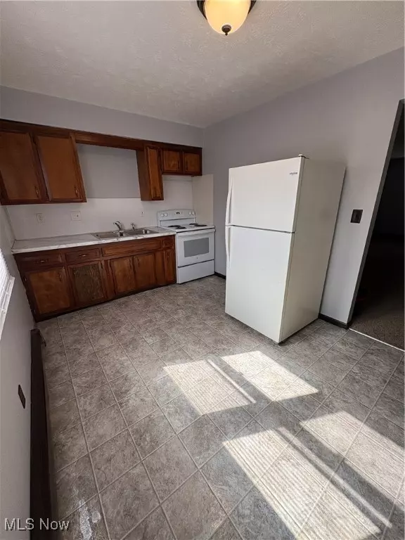 Boardman, OH 44512,835 Cook AVE #A