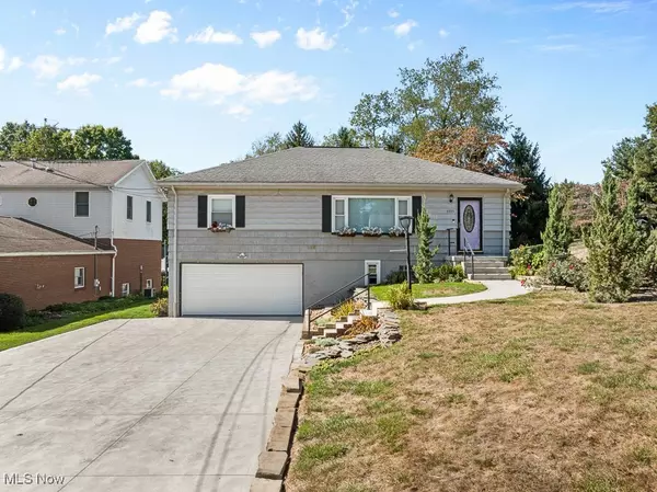 Canton, OH 44718,5555 Stuber DR NW