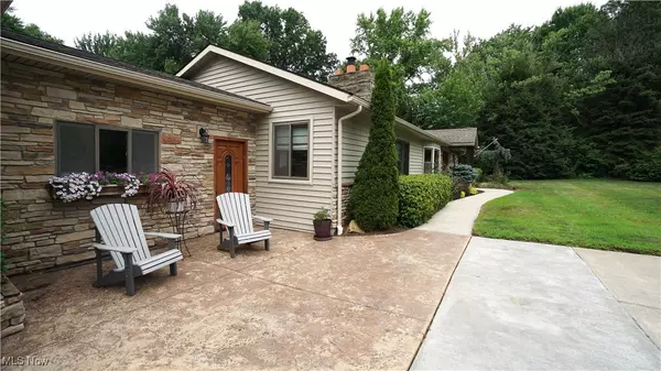 Kent, OH 44240,7663 Diagonal RD