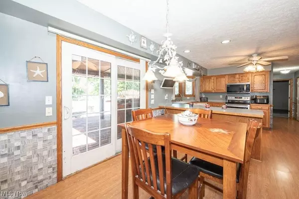 Louisville, OH 44641,908 Sand Lot CIR