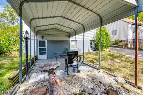 Akron, OH 44314,838 Stanwood AVE