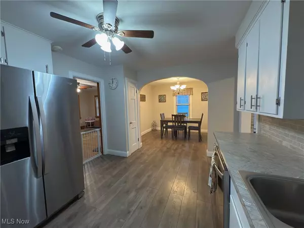 Canton, OH 44710,1103 Manor AVE SW