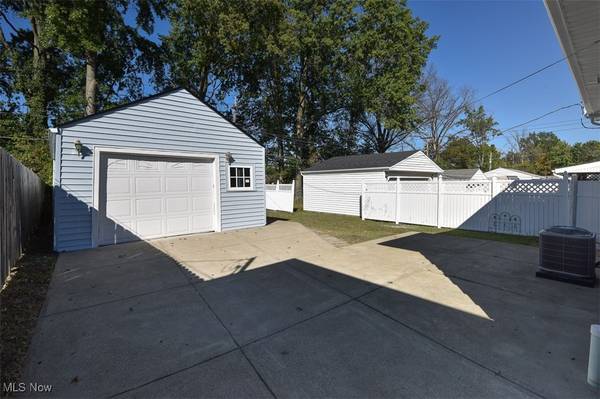 Parma, OH 44134,3430 Park DR