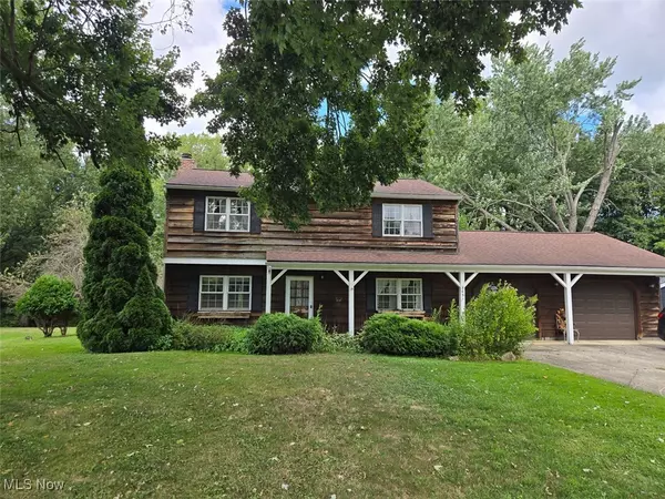 Macedonia, OH 44056,8051 Wren DR