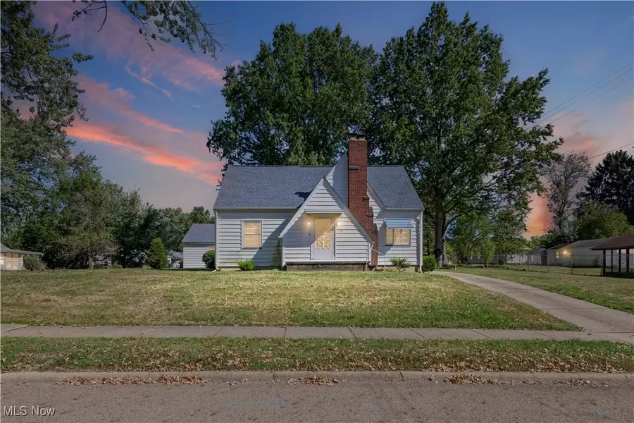 787 Shoshone AVE, Akron, OH 44305