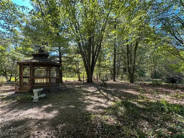 Vienna, OH 44473,1565 Sodom Hutchings RD NE