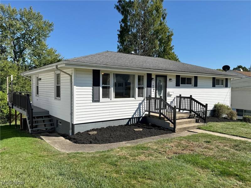 109 Willinda DR, St Clairsville, OH 43950