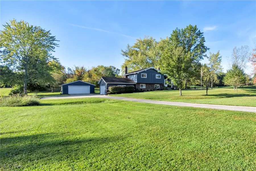 11611 Hosford RD, Chardon, OH 44024