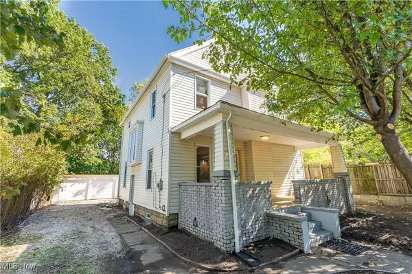 Akron, OH 44307,817 Raymond ST