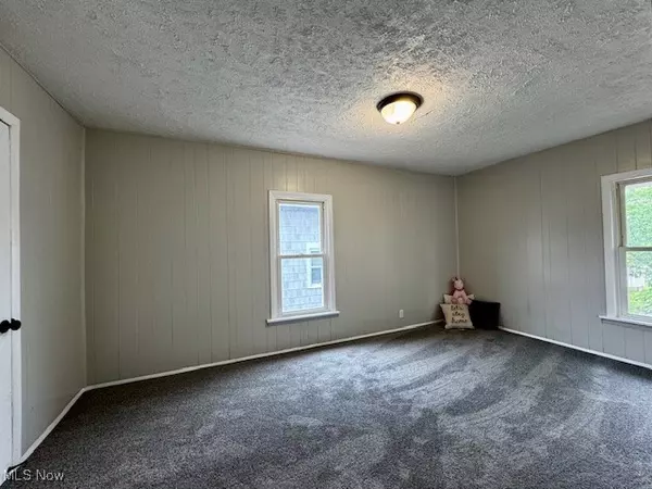 Canton, OH 44703,1034 Troy PL NW