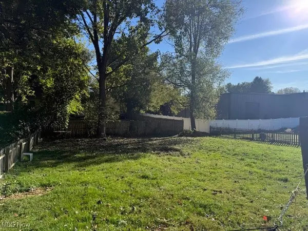 Kent, OH 44240,430 W Elm ST