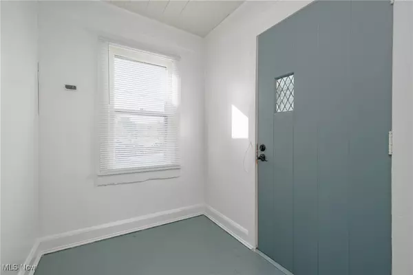 Canton, OH 44714,918 19th ST NE