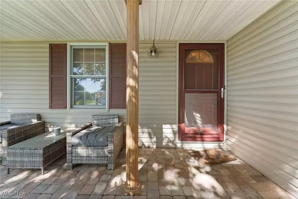 Canton, OH 44721,3461 Donegal DR NE