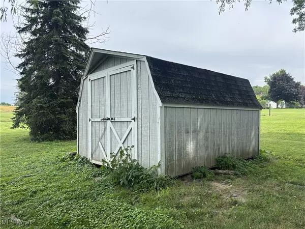 Columbiana, OH 44408,2878 Fairfield School RD