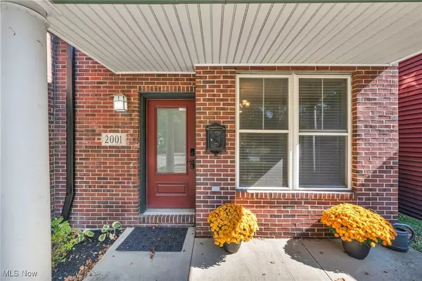 Cleveland, OH 44102,2001 W 58th ST