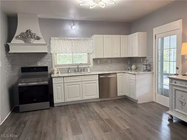 Dover, OH 44622,4528 Gintz RD NE