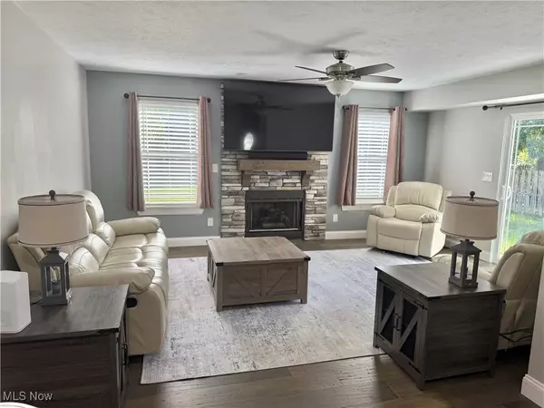 Medina, OH 44256,970 Pine Tree CT