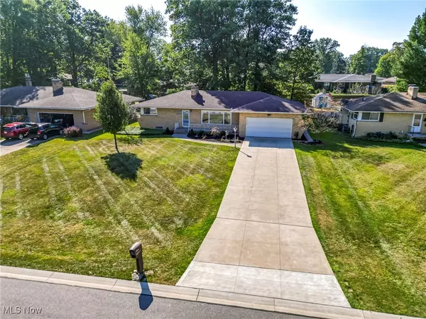 Seven Hills, OH 44131,1682 E Parkhaven DR