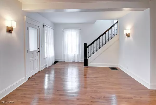 Cleveland, OH 44102,9605 Baltic RD