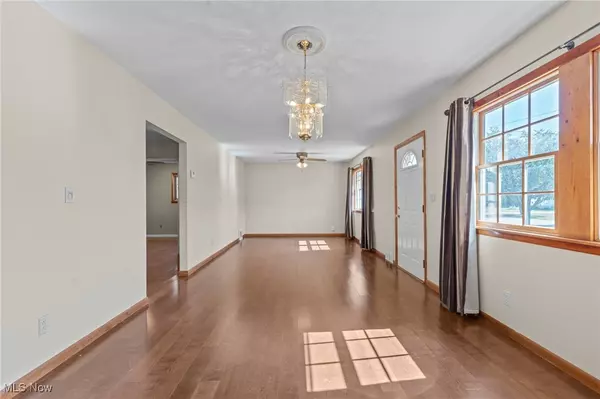 Brook Park, OH 44142,14344 Fayette BLVD