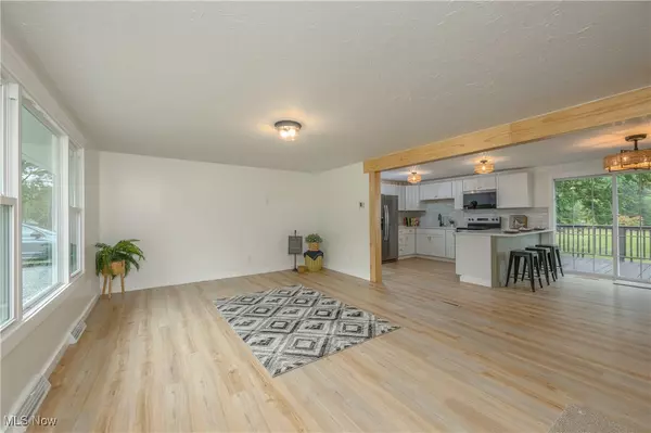 Canal Fulton, OH 44614,10400 Strausser ST NW