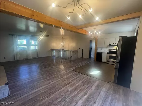 Barnesville, OH 43713,118 Pine LN