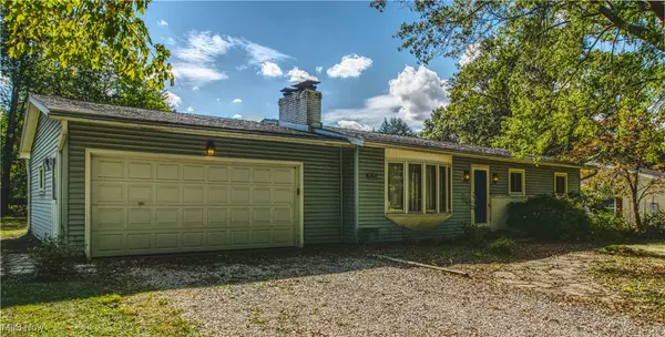 Norton, OH 44203,3520 shellhart RD