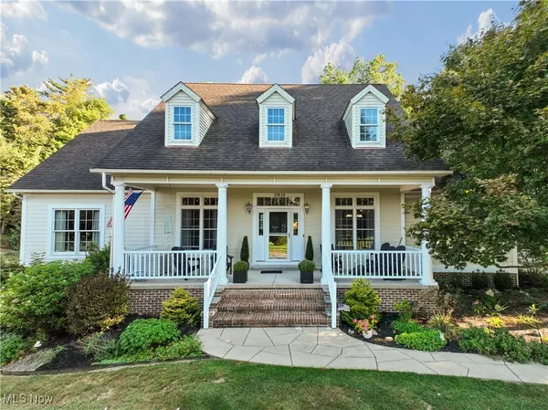 Kent, OH 44240,2011 E Swan Lake CIR