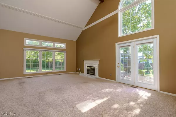 Brecksville, OH 44141,6632 Hidden Lake TRL