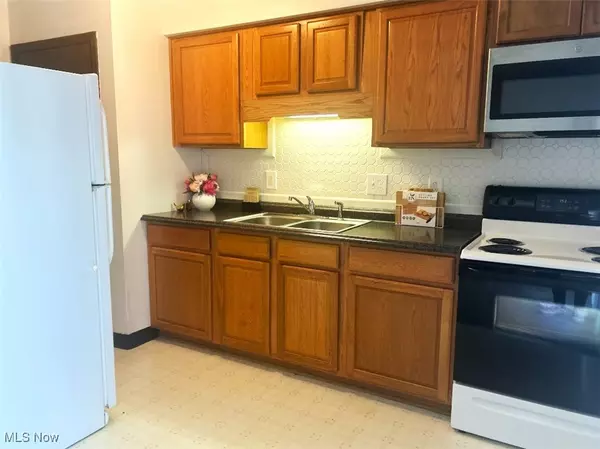 Follansbee, WV 26037,105 Wildwood DR