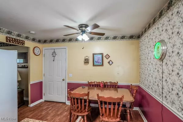 Canton, OH 44705,2426 40th ST NE